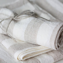 Laden Sie das Bild in den Galerie-Viewer, Linen Bath Towel - Striped Beach Bathroom Sauna Sheet - Face Hand Towel - 100% Softened Organic Linen Towel