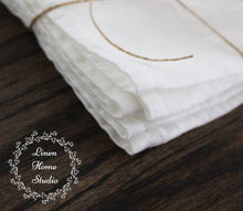 Load image into Gallery viewer, White Linen Napkins. Wedding Decor.