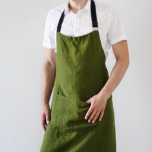Load image into Gallery viewer, linen apron, full apron, men apron, linen apron for men, green apron, linen pinafore, full apron men, cooking apron, chefs apron