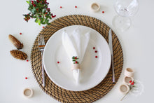 Load image into Gallery viewer, White Linen Napkins. Wedding Decor.
