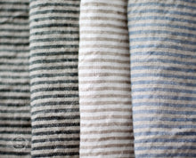 Charger l&#39;image dans la galerie, Linen Tablecloth Striped - Rectangle Square Round - Washed 100% Linen Fabric