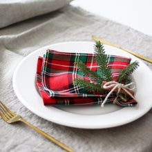 Load image into Gallery viewer, Linen Christmas Napkins - Red and Green