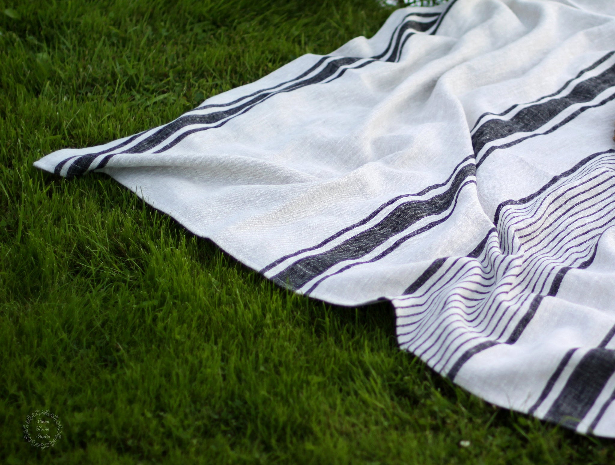 French style linen bath towels with green stripes